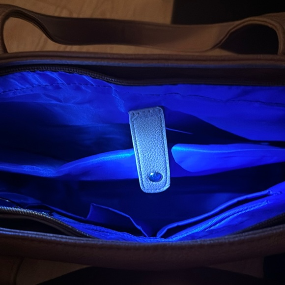 Large PU Leather Travel Bag - Picture 4 of 4